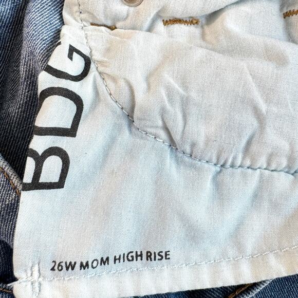 Urban Outfitters BDG Womens Mom High Rise Jeans Size 26 100% Cotton Blue - Picture 5 of 7
